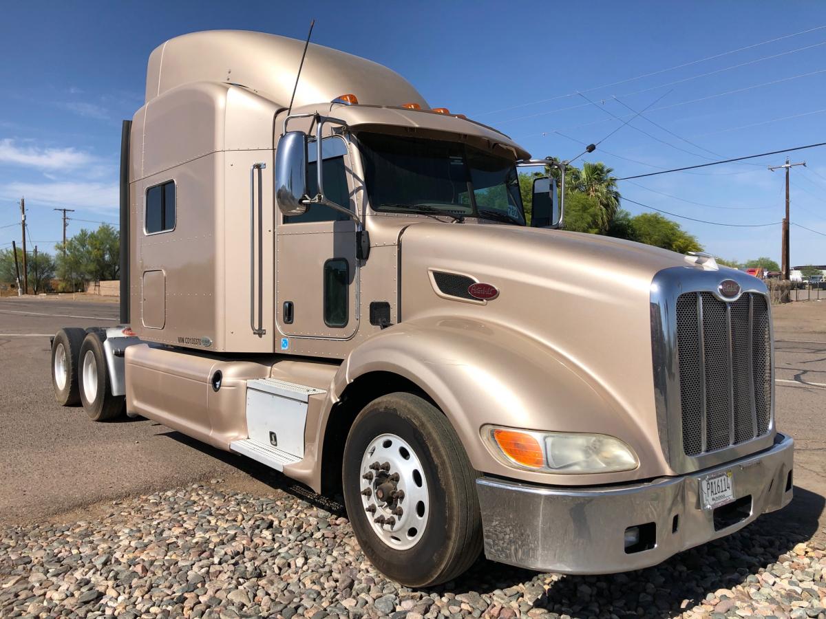 Gold Peterbilt 386