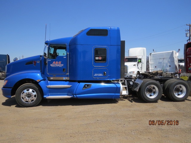 2016 Kenworth T660 Stock No. 1038