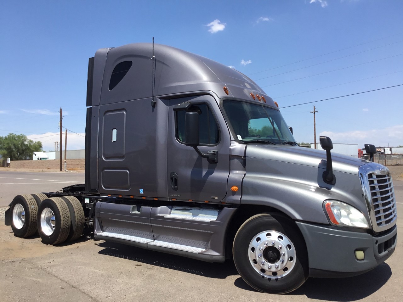 2012 Freightliner Cascadia GREY