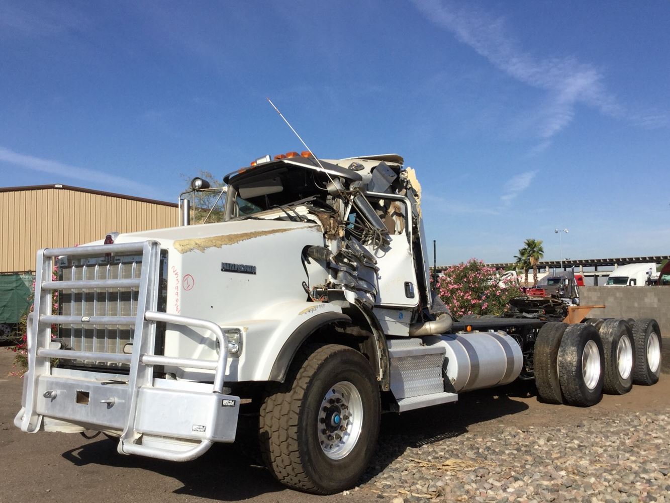 2015 KENWORTH T800W #1584