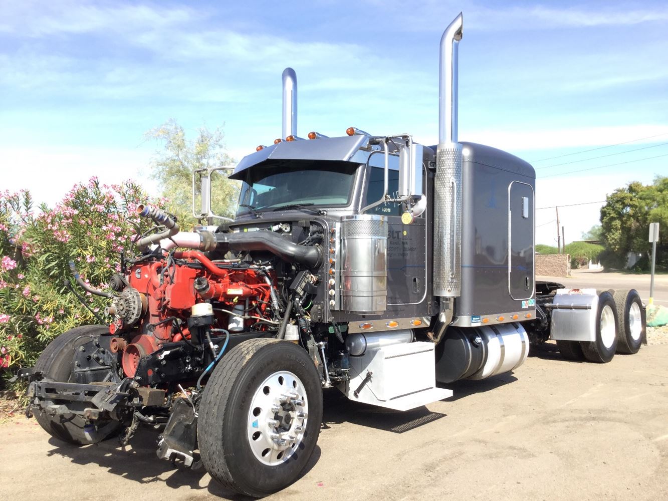 2014 Peterbilt 389 #1592