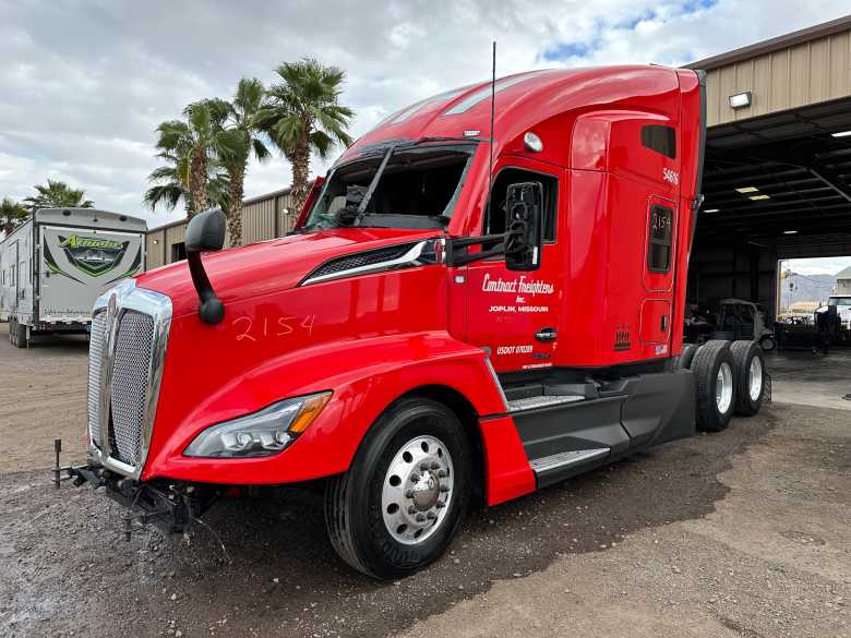 2023 Kenworth T680 CLEAN TITLE