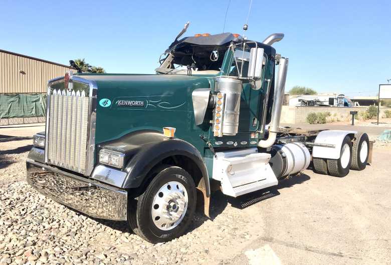 2016 Kenworth ISX600  18 spd