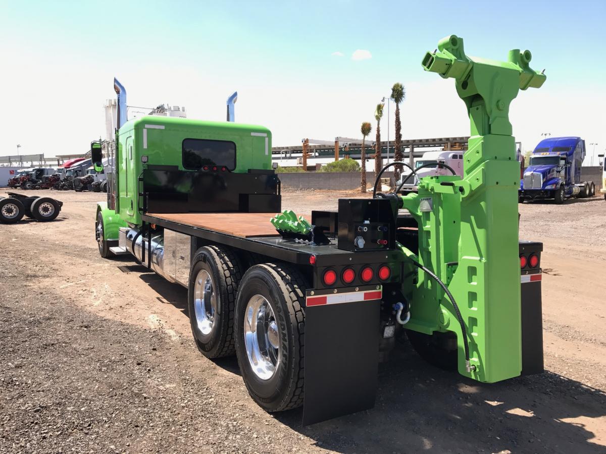 WestOZ Phoenix Heavy Duty Trucks, Tractor Trailers, Truck Parts